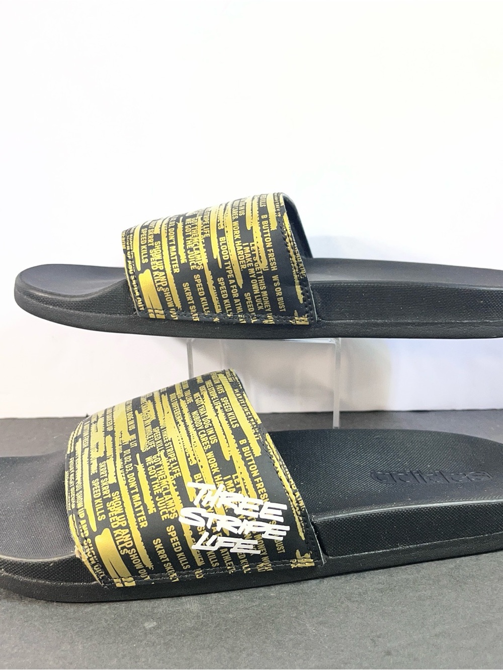 Black & Yellow Graphic Slide Sandals Three Stripe Life Adidas Men’s 8